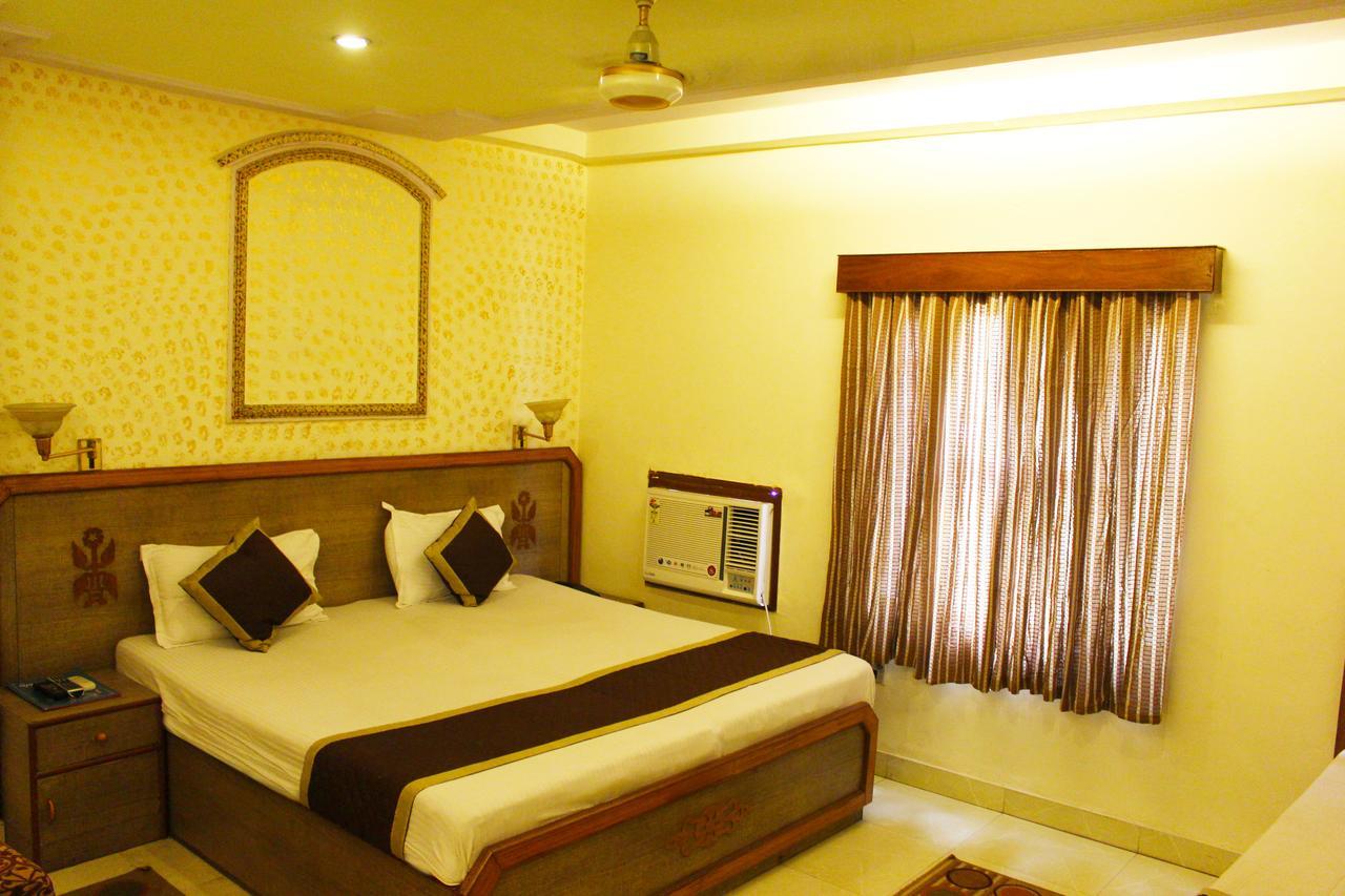 Hotel Goyal Jaipur Extérieur photo